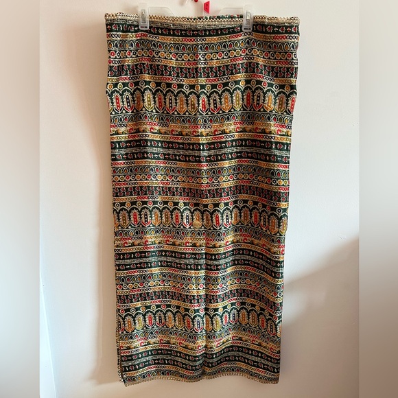 NEW silk designer dupatta - Picture 1 of 3